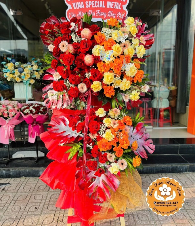 Kệ Hoa Chúc Mừng "Thịnh Vượng Bừng Sáng"