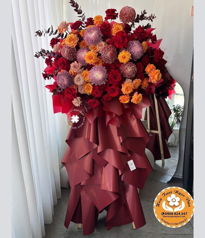 Kệ Hoa Chúc Mừng "Quyền Lực Vương Giả"