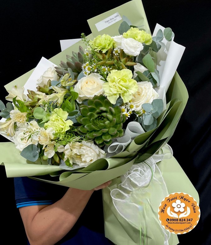 Bó Hoa Sức Sống Mới