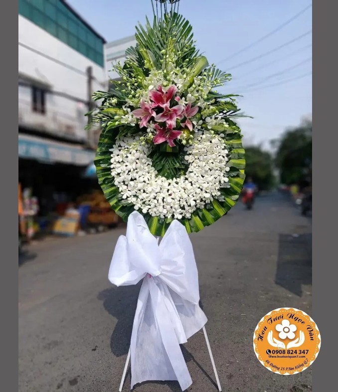 Vòng Hoa Chia Buồn Ký Ức