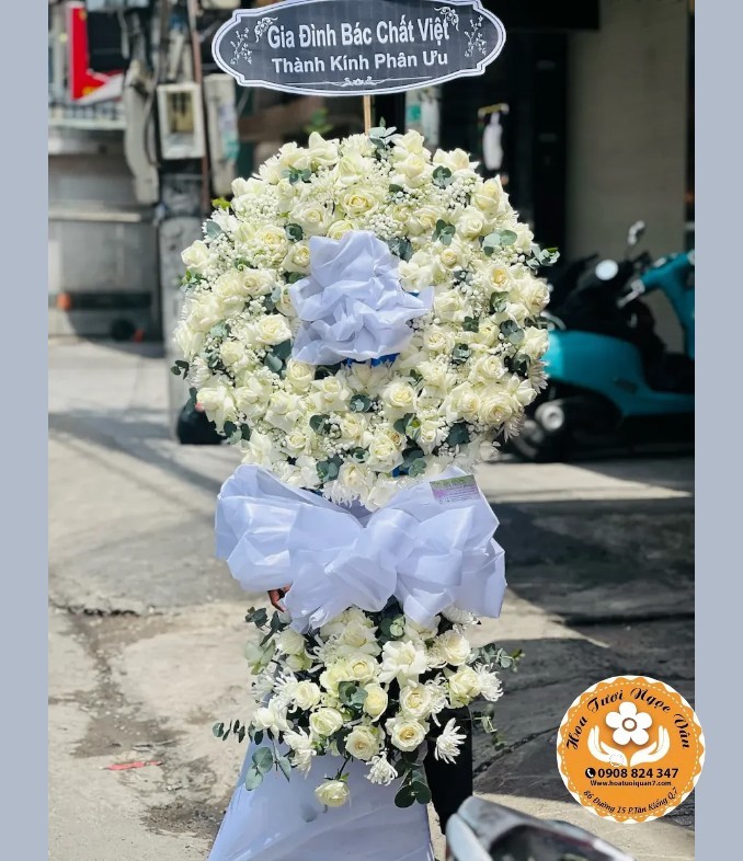 Kệ Hoa Viếng Chia Buồn Thành Kính