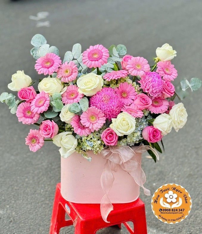 Giỏ hoa Ngọt Ngào - Nắng Hồng Tinh Khôi