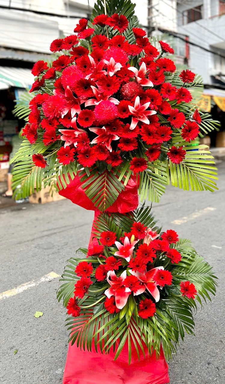 Kệ hoa Thành Đạt