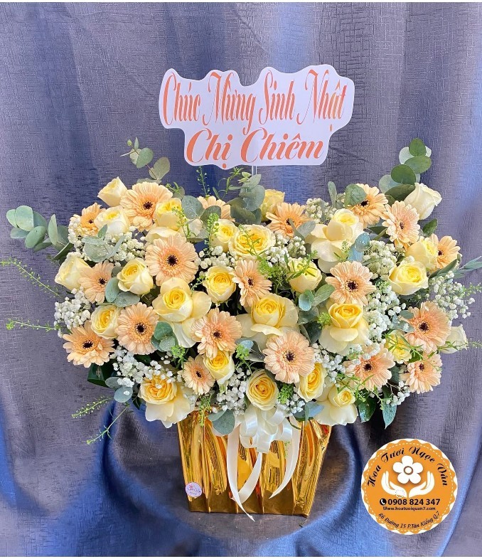 Giỏ hoa Sinh Nhật - Tia Nắng Ấm Áp