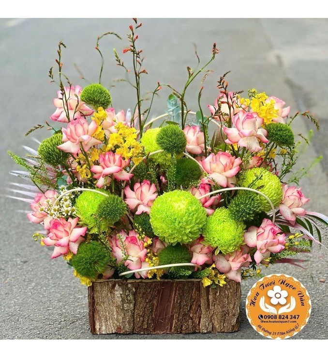 Giỏ hoa Sen An Nhiên - Tĩnh Lặng Giữa Phồn Hoa