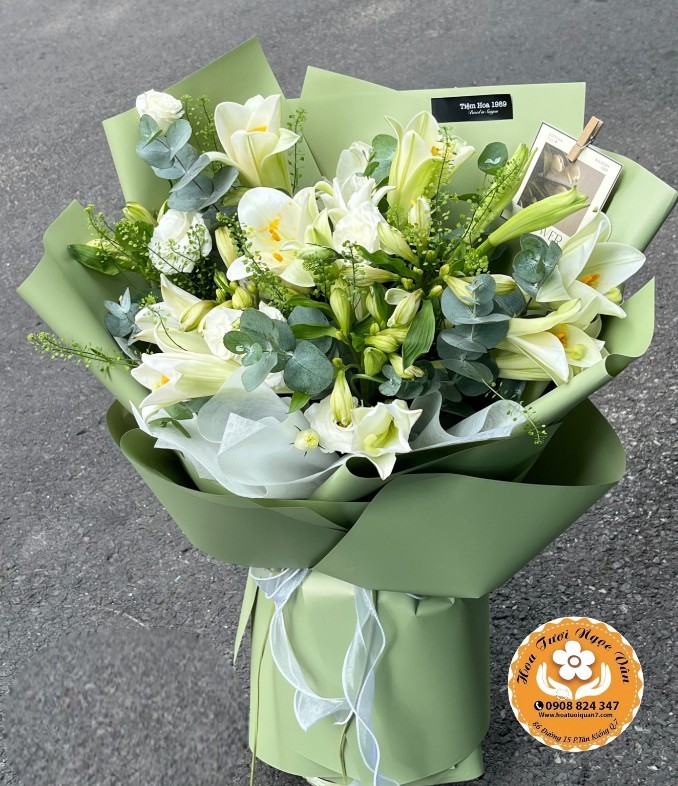 Bó Hoa Ly "Vẻ Đẹp Thuần Khiết"