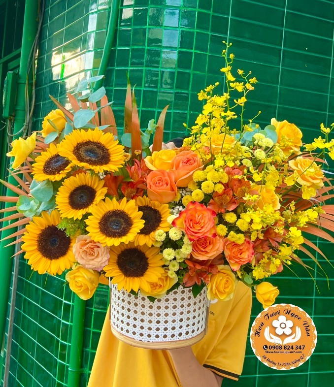 Giỏ hoa - Nắng Vàng Rực Rỡ