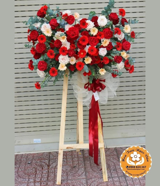 Kệ Hoa Chúc Mừng Thành Công Rực Rỡ