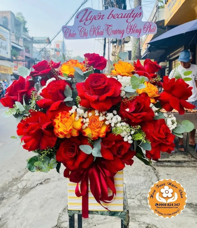 Hộp Hoa Khai Trương Rực Lửa