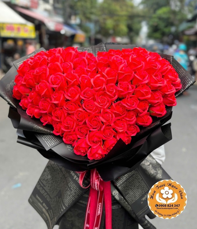 Bó Hoa Sáp Đỏ Trái Tim Vĩnh Cửu