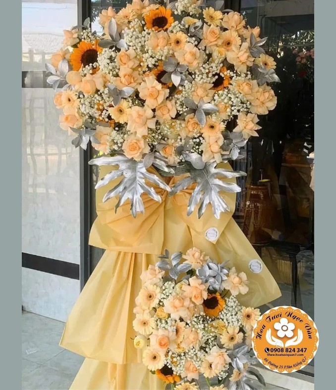 Kệ Hoa Khai Trương Ký Ức Dịu Dàng