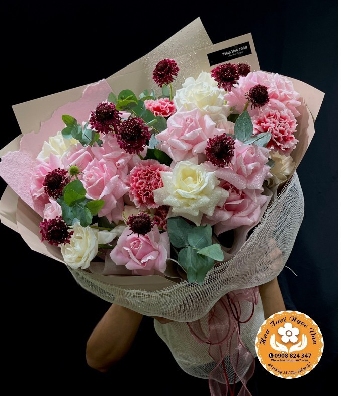 Bó Hoa "Dấu Ấn Ngọt Ngào"