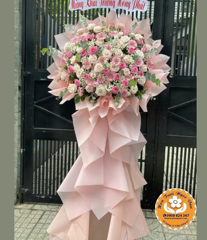 Kệ Hoa Khai Trương Bản Giao Hưởng Ngọt Ngào
