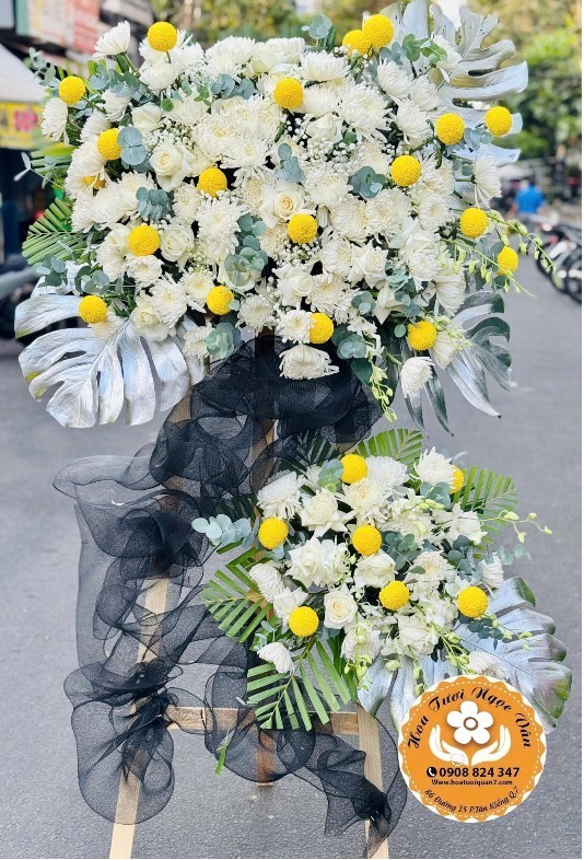 Kệ Hoa Chia Buồn "Ký Ức Vàng Son"