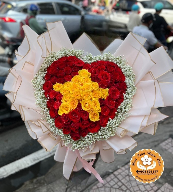 Bó Hoa - Trái Tim Việt Nam