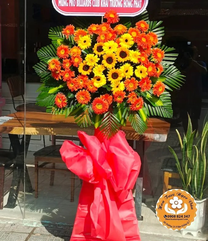 Kệ Hoa Khai Trương Tưng Bừng